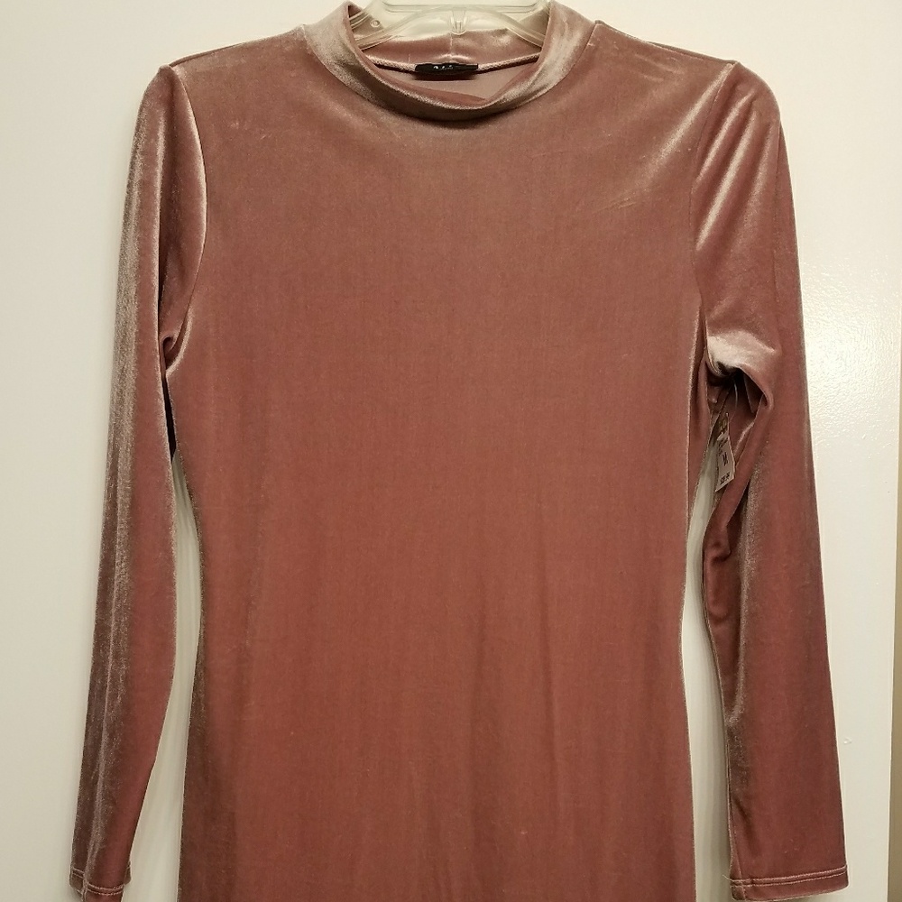 NWT ◇ OLIVE OLAY BODYCON DRESS